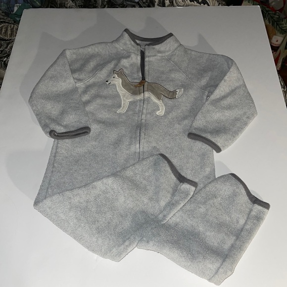 Carter’s one piece fleece full zip with dog appliqué 18 months - Picture 3 of 5